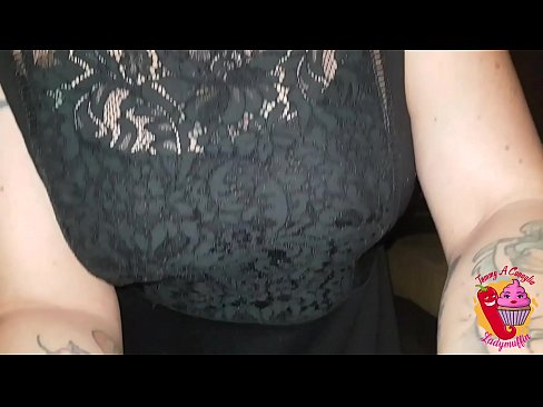 ❤️ Slutty pamāte dod viņam blowjob un spāņu ☑ Cietā porno pie mums